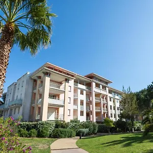 Vacancéole - Les Calanques Du Parc Appart hôtel